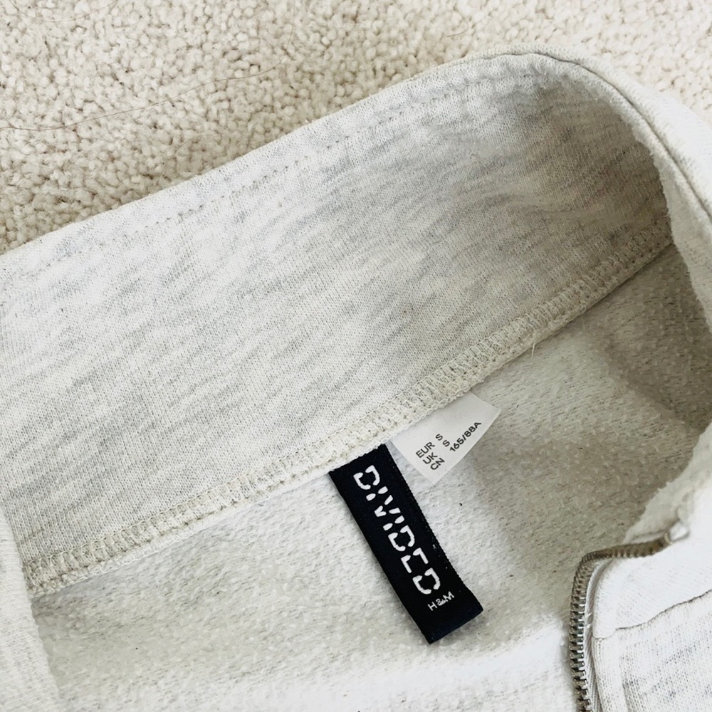 H&M crop top sweater - Picture 3 of 6